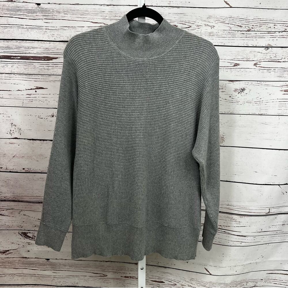 Banana Republic Gray Mock Turtleneck Sweater Medium